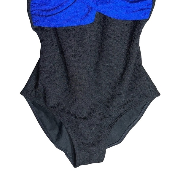 Sporti Textured Chlorine Resistant Front Twist Colorblock One Piece Slimsuit 12 - Picture 2 of 6